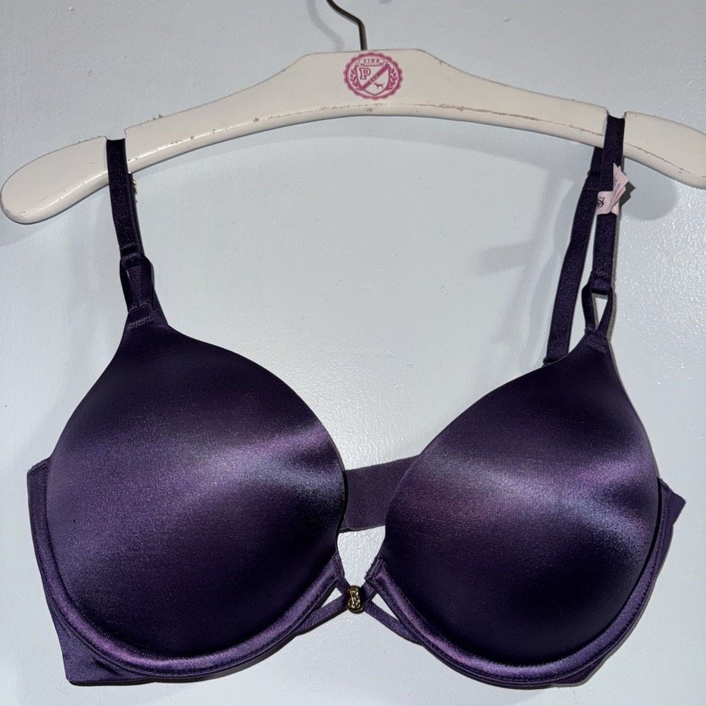 Victoria's Secret Bombshell Plunge Push-Up Bra 34C NWT